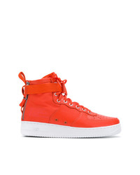 Sneakers alte arancioni di Nike