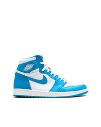 Sneakers alte bianche e blu di Jordan