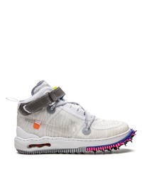 Sneakers alte bianche di Nike