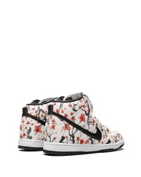 Sneakers alte di tela a fiori bianche di Nike