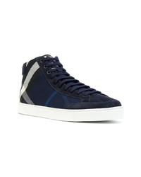 Sneakers alte di tela a quadri blu scuro di Burberry