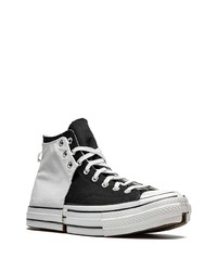Sneakers alte di tela bianche e nere di Converse