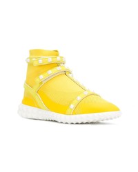 Sneakers alte di tela gialle di Valentino