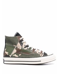Sneakers alte di tela mimetiche verde oliva di Converse