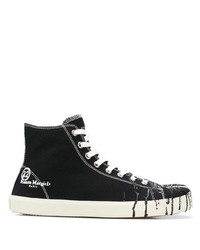 Sneakers alte di tela nere e bianche di Maison Margiela