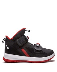 Sneakers alte di tela nere di Nike