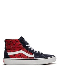 Sneakers alte di tela rosse e blu scuro di Vans