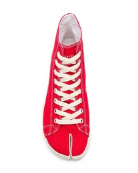 Sneakers alte di tela rosse di Maison Margiela
