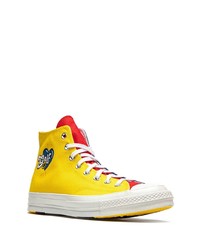 Sneakers alte di tela stampate gialle di Converse