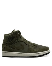 Sneakers alte di tela verde scuro di Jordan