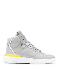 Sneakers alte grigie di Givenchy