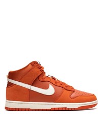 Sneakers alte in pelle arancioni di Nike