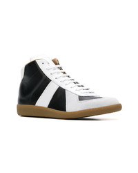 Sneakers alte in pelle bianche e nere di Maison Margiela