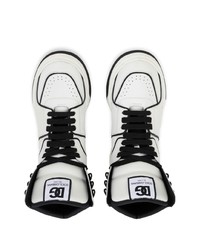 Sneakers alte in pelle bianche e nere di Dolce & Gabbana