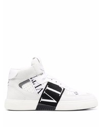 Sneakers alte in pelle bianche e nere di Valentino Garavani