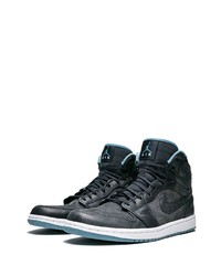 Sneakers alte in pelle blu scuro di Jordan