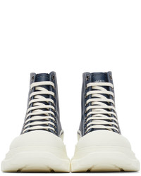 Sneakers alte in pelle blu scuro di Alexander McQueen