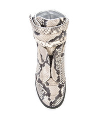 Sneakers alte in pelle con stampa serpente beige di Maison Margiela