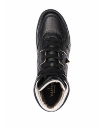 Sneakers alte in pelle decorate nere di Valentino Garavani