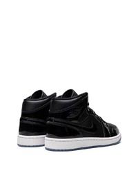 Sneakers alte in pelle nere di Jordan