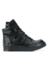 Sneakers alte in pelle nere di Cinzia Araia