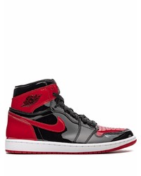 Sneakers alte in pelle rosse e nere di Jordan