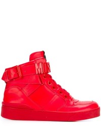 Sneakers alte in pelle rosse di Moschino