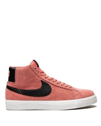Sneakers alte in pelle scamosciata rosa di Nike