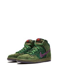 Sneakers alte in pelle scamosciata verde scuro di Nike