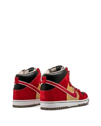 Sneakers alte in pelle stampate rosse di Nike