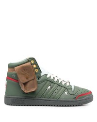 Sneakers alte in pelle verde scuro di adidas