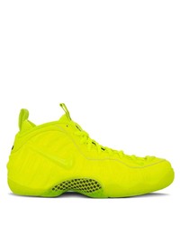 Sneakers alte lime di Nike