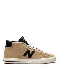 Sneakers alte marrone chiaro di New Balance