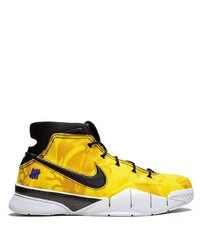Sneakers alte mimetiche gialle di Nike