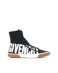 Sneakers alte nere e bianche di Givenchy