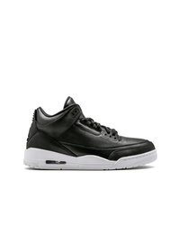 Sneakers alte nere e bianche di Jordan