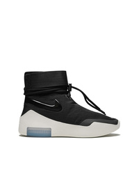 Sneakers alte nere e bianche di Nike