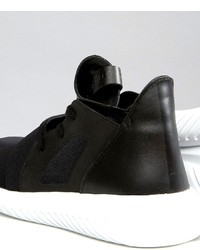 Sneakers alte nere di adidas