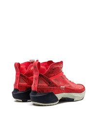 Sneakers alte rosse di Jordan