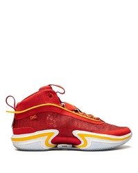 Sneakers alte rosse di Jordan