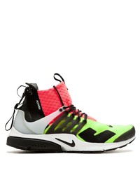 Sneakers alte verde oliva di Nike