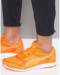 Sneakers arancioni di Puma