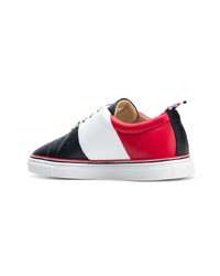 Sneakers basse a righe orizzontali bianche e rosse e blu scuro di Thom Browne