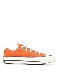 Sneakers basse arancioni di Converse
