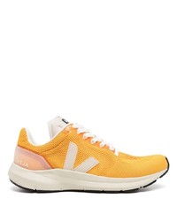 Sneakers basse arancioni di Veja