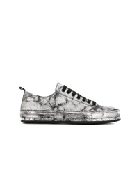 Sneakers basse argento di Ann Demeulemeester
