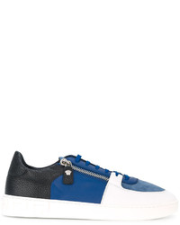 Sneakers basse blu di Versace