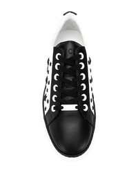 Sneakers basse con stelle nere e bianche di Jimmy Choo