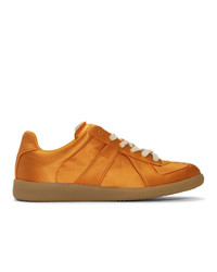 Sneakers basse di raso arancioni