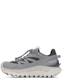 Sneakers basse di tela argento di Moncler